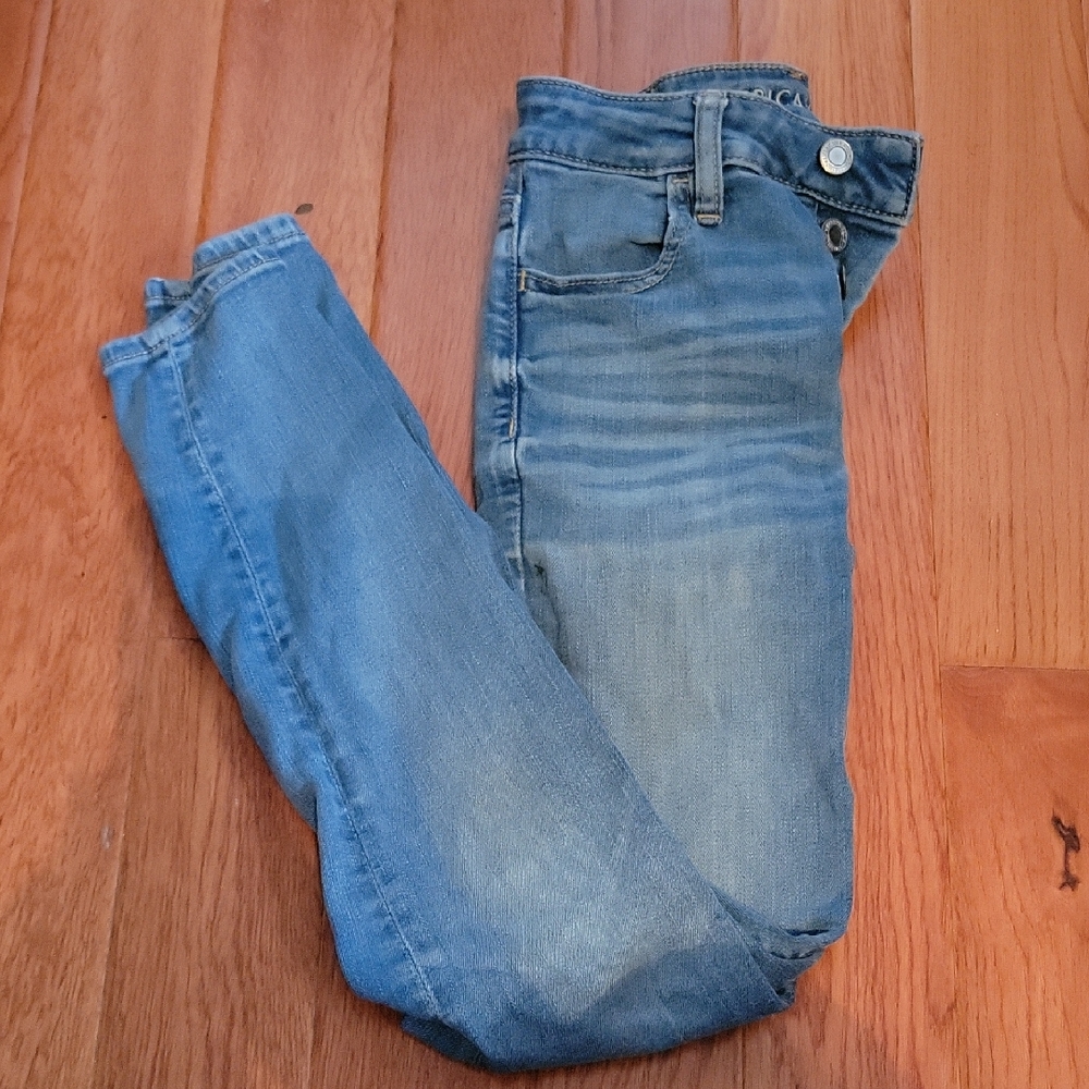 American Eagle Light Blue Denim Jeans